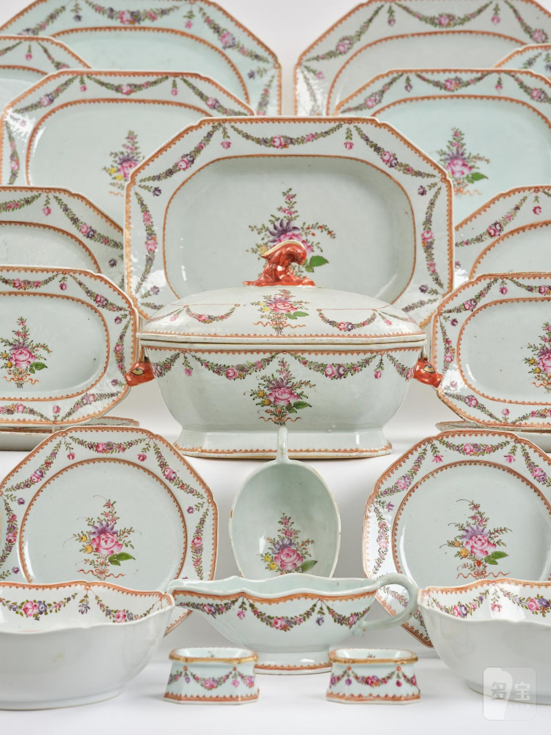 An extensive famille rose dinner service, - 图2